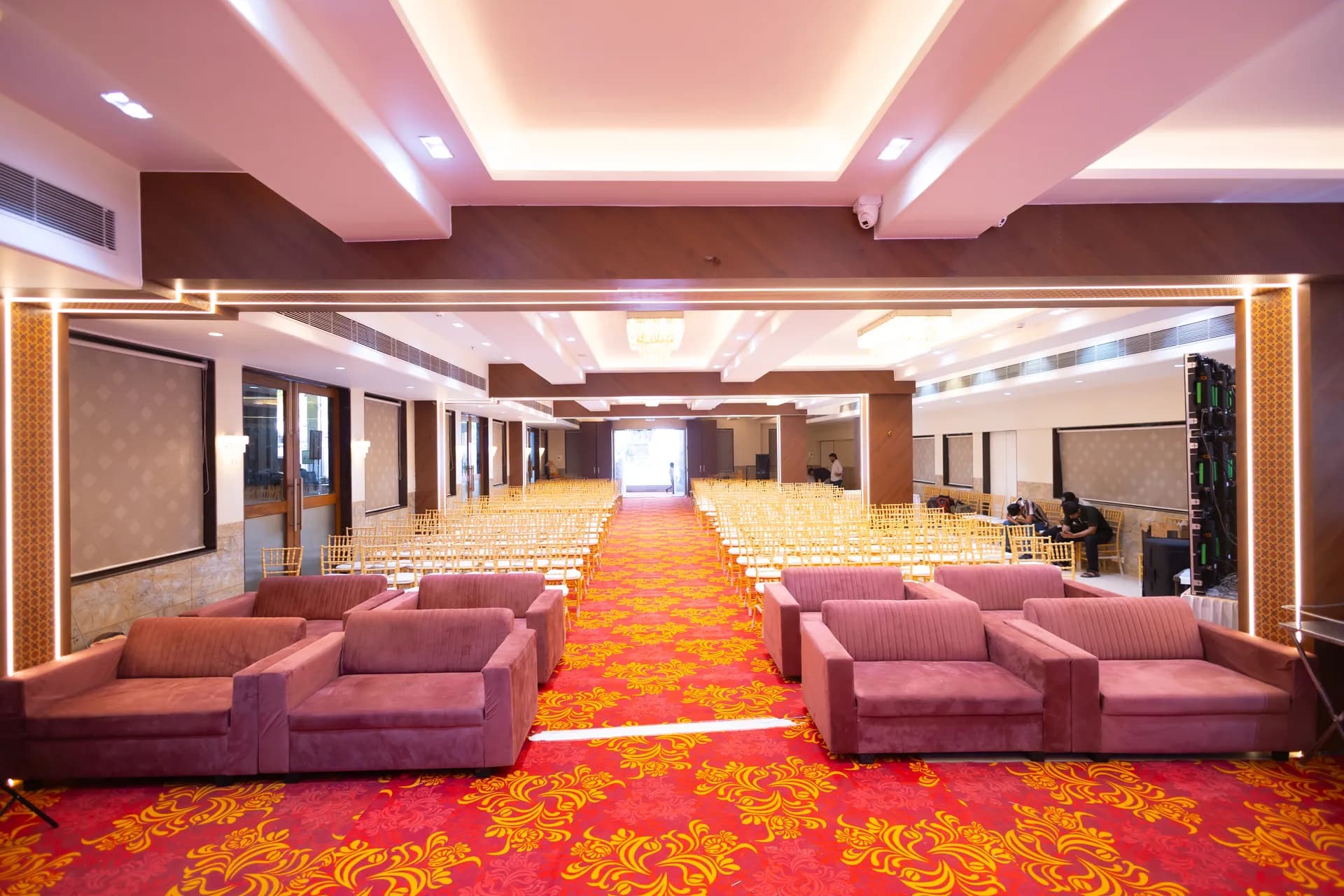 Grand Evening Seating