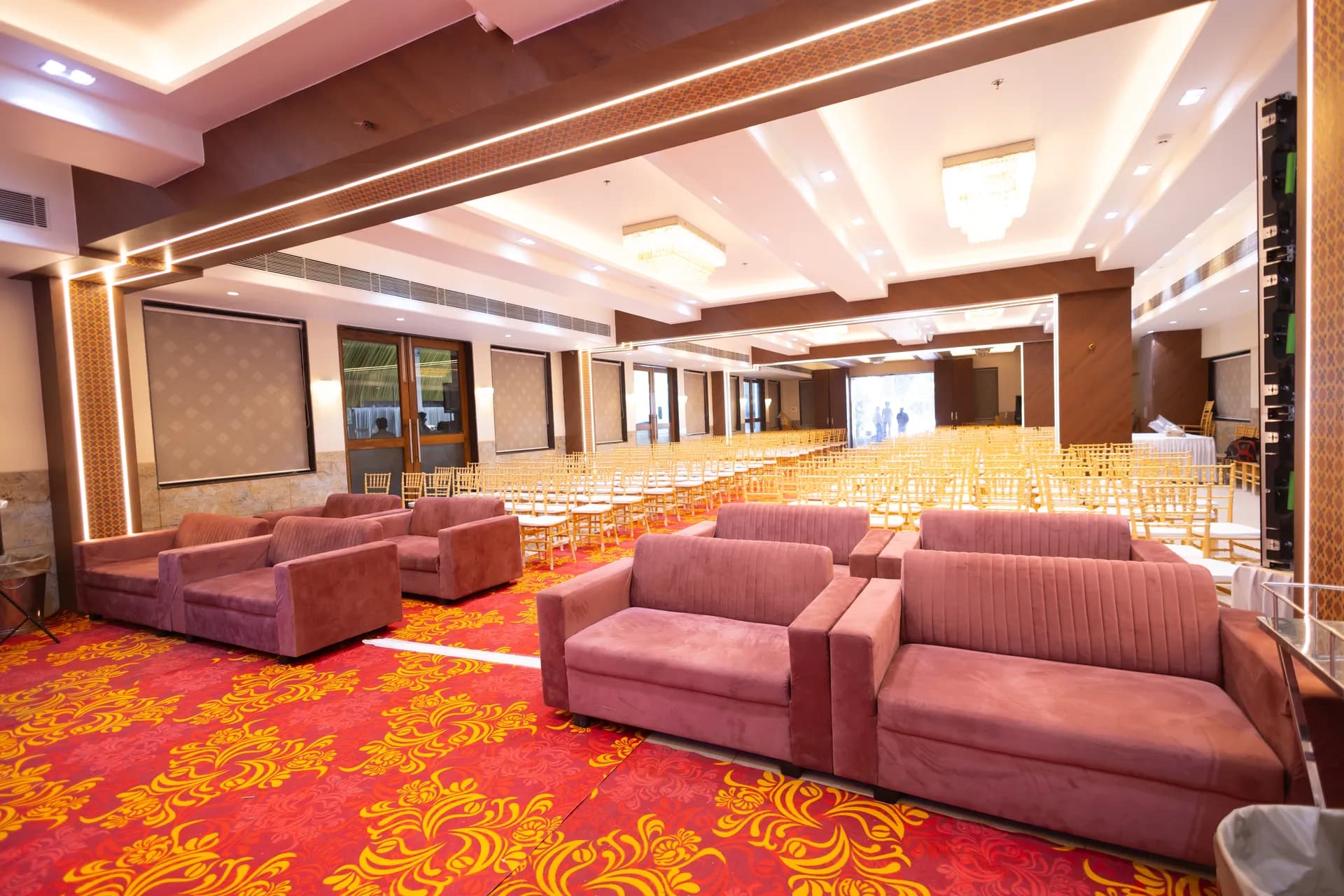 Crimson & Gold Staging